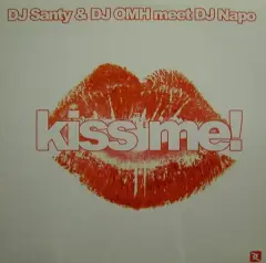Carátula de Kiss Me!