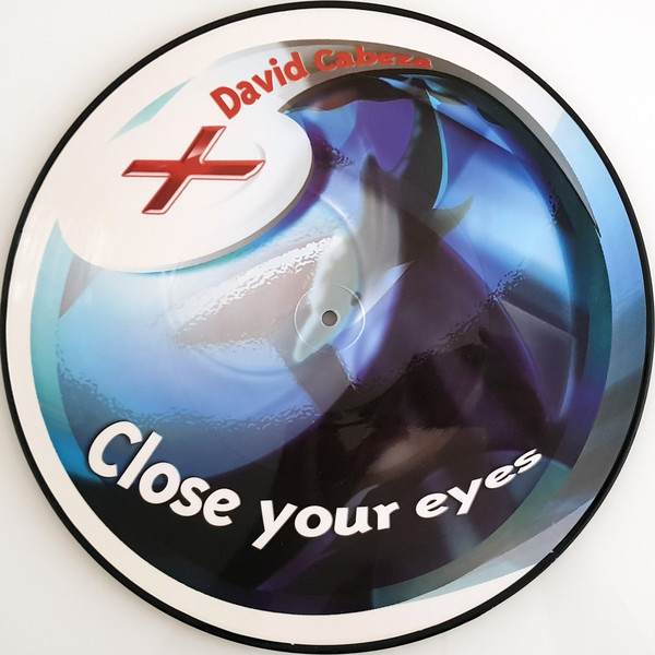 David Cabeza - Close Your Eyes
